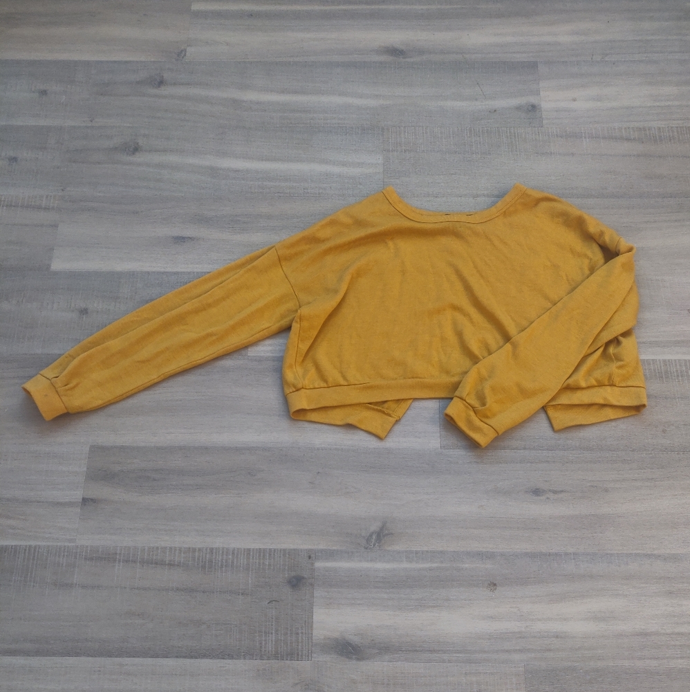 Forever 21 Cropped Shirt with Peekaboo Back